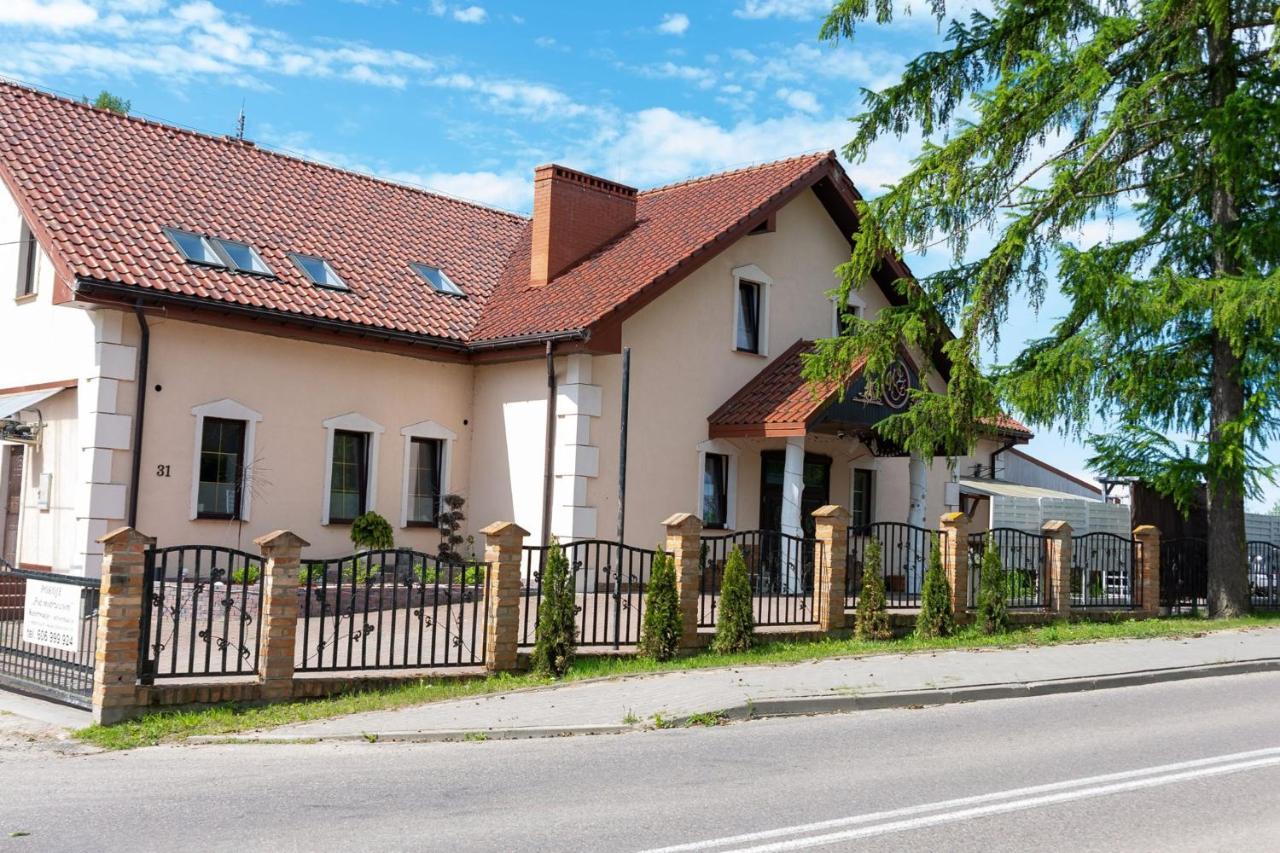 Bed and Breakfast Pensjonat Agroturystyczny Pod Modrzewiem Florczaki Zewnętrze zdjęcie